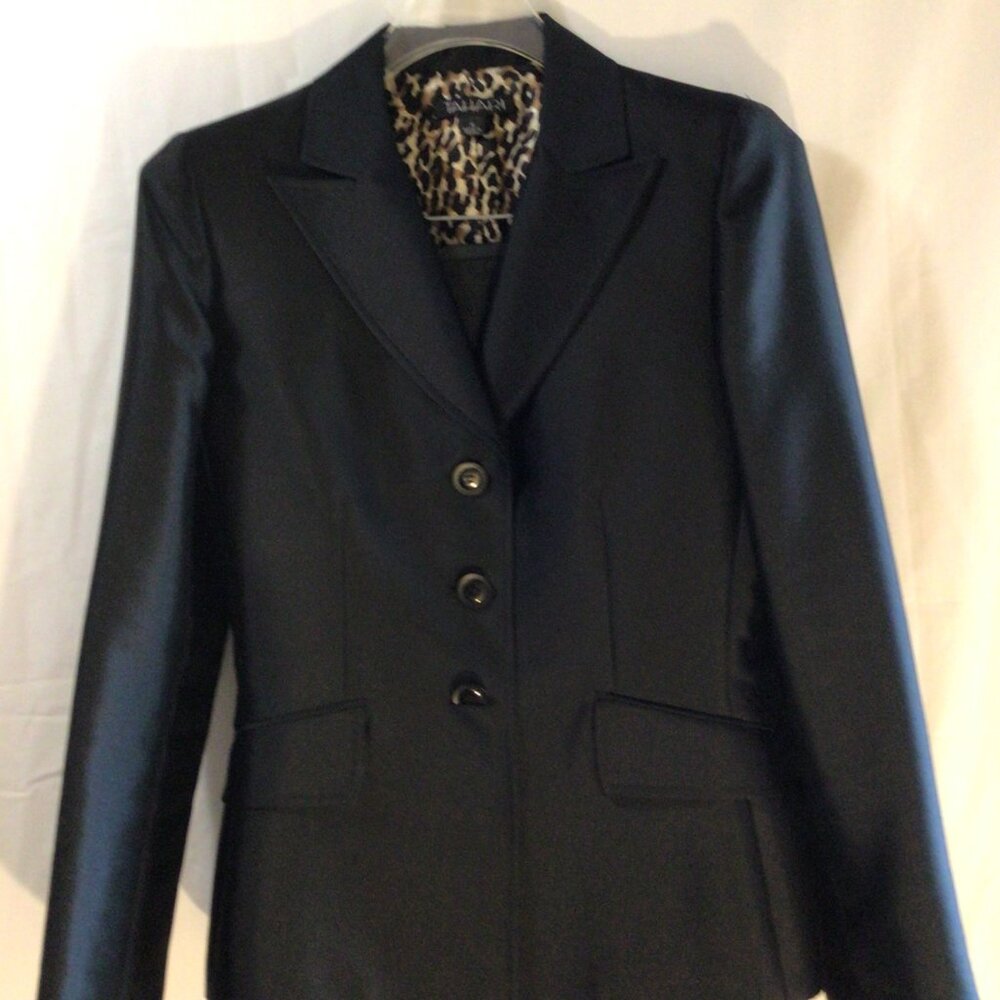 Black Suit - Picture 2 of 6